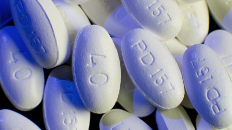 Statins&#39; benefits beyond heart health aren&#39;t clear-cut, analysis says