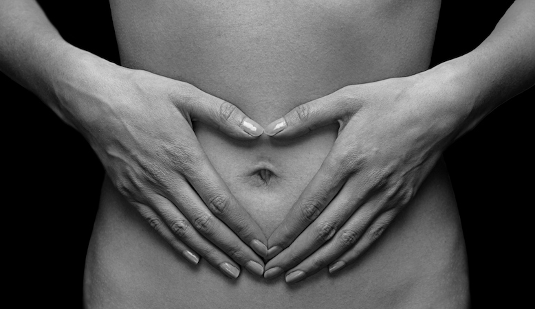 woman-gut-black-and-white-by-healthista-gut-health-nutriadvanced