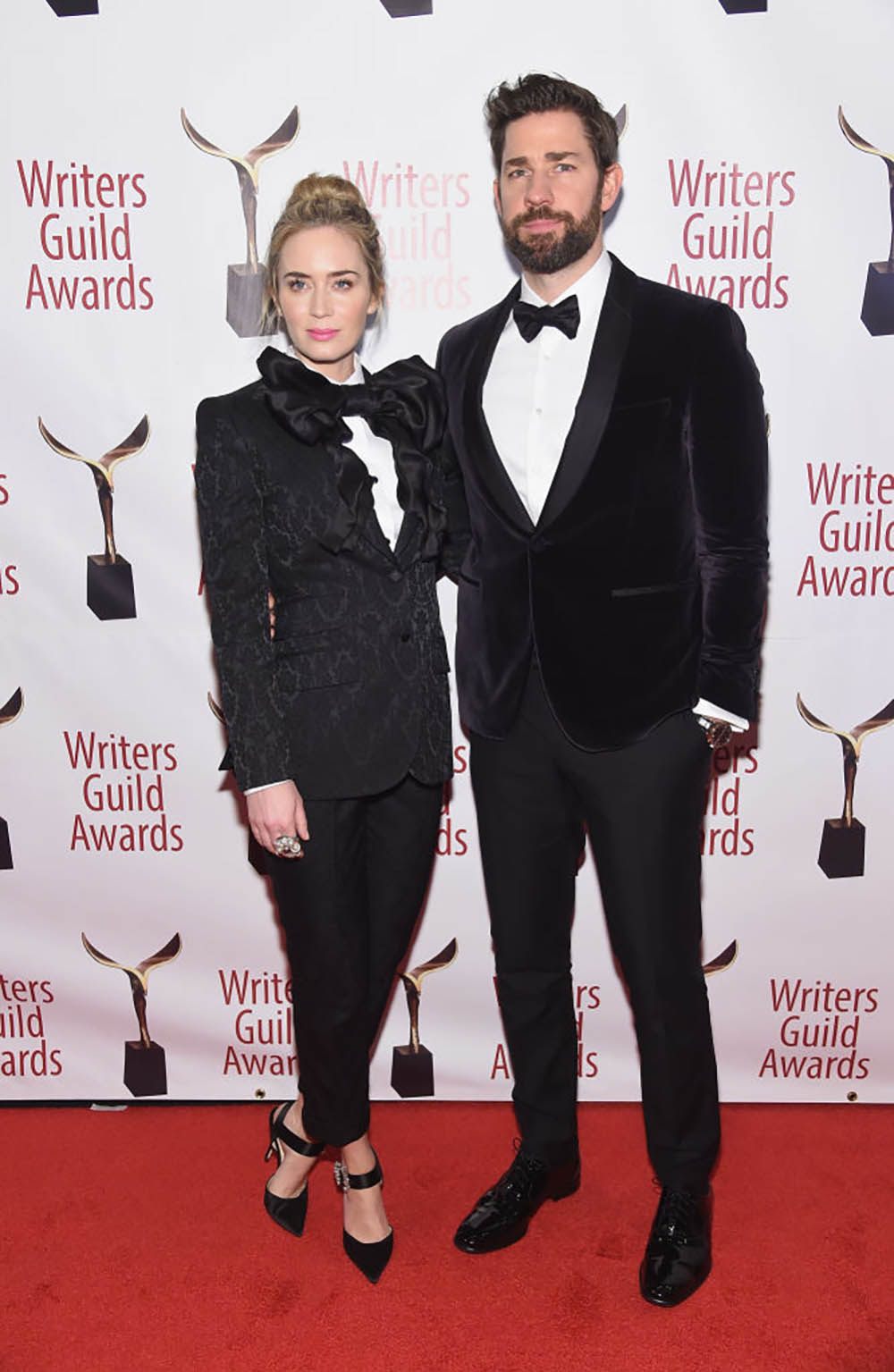 Emily-Blunt-and-husband-at-Writers-Guild-Awards.jpg